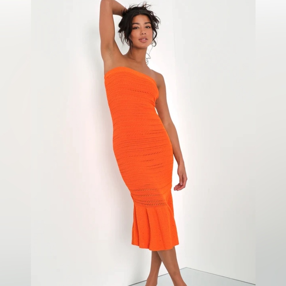 Like new Palm Springs Sweetie Orange Knit Strapless Midi Dress from Lulus